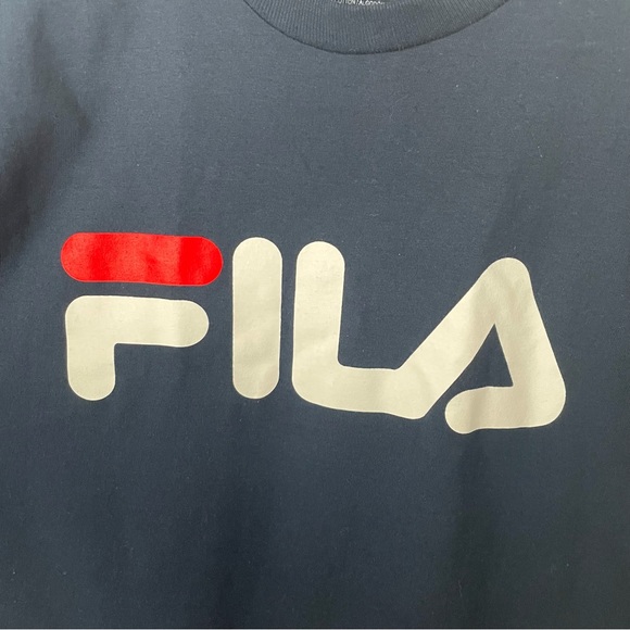 Men’s Fila Navy Blue Logo Tee Size Medium Disruptor II Shirt - Picture 2 of 4